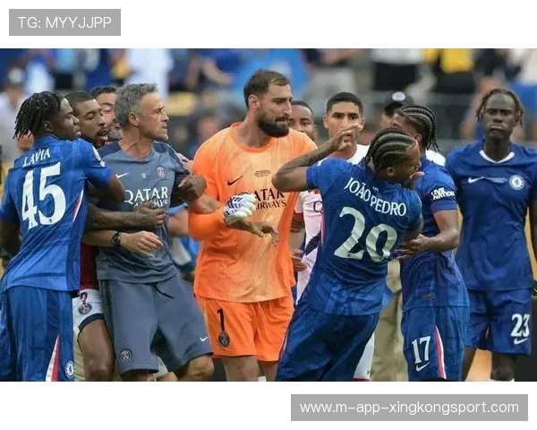 切尔西前场联动体现战术胜利：新战术体系下的默契配合