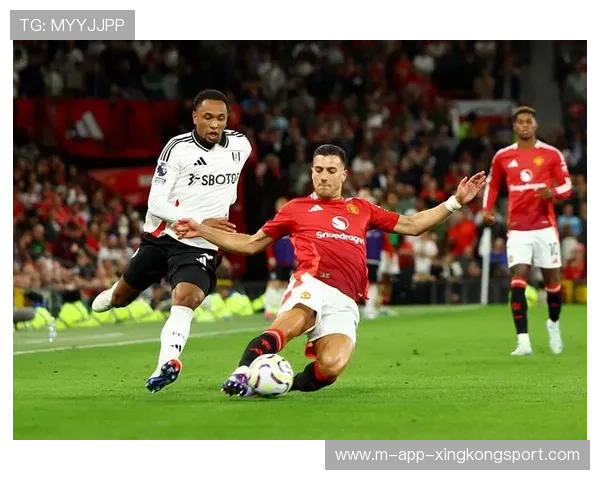 英超利物浦边路速度恐怖,对方后防连被撕裂