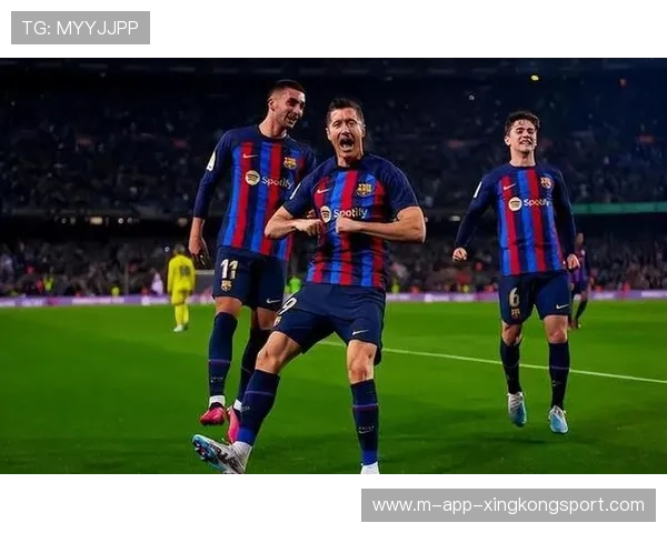 巴萨高位逼抢凶猛，德容中路断球节奏完全变向比赛走向